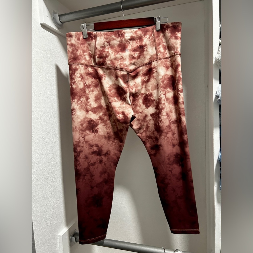 Athleta Mauve Tie-Dye Ombre
Elation 7/8 Tight XL